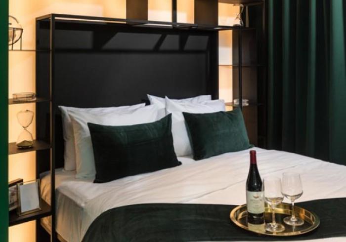 bed in Standard Room